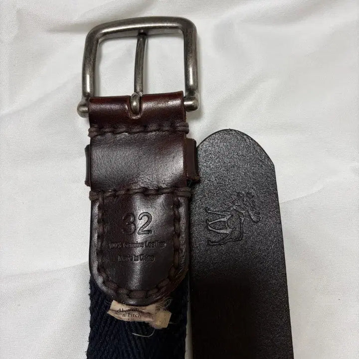 [BUNJANG] Abercrombie &amp; Fitch Stripe Leather Belt / 아베크롬비 스트라이프 가죽 벨트
