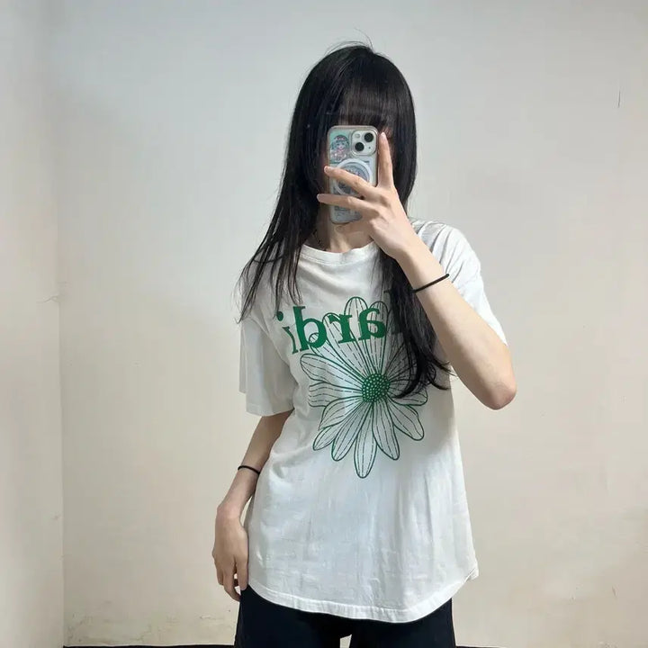 [BUNJANG] Mardi Mercredi OS Size T-Shirt / 마르디 메크르디 티셔츠