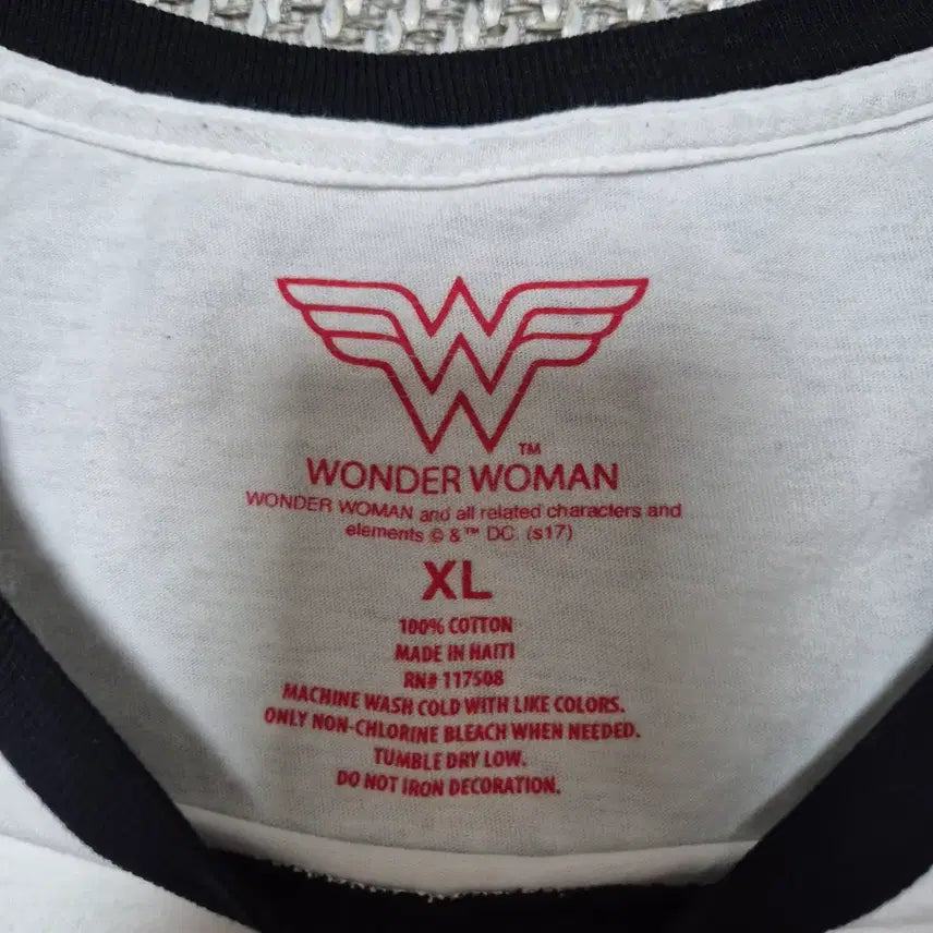 [BUNJANG] Wonder Woman Ringer T-Shirt (XL) / 원더우먼 링거 티셔츠 (XL)