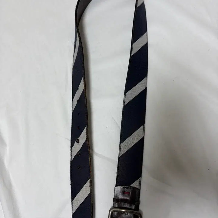 [BUNJANG] Abercrombie &amp; Fitch Reversible Leather Belt Brown / 아베크롬비 빈티지 브라운 리버서블 가죽 벨트