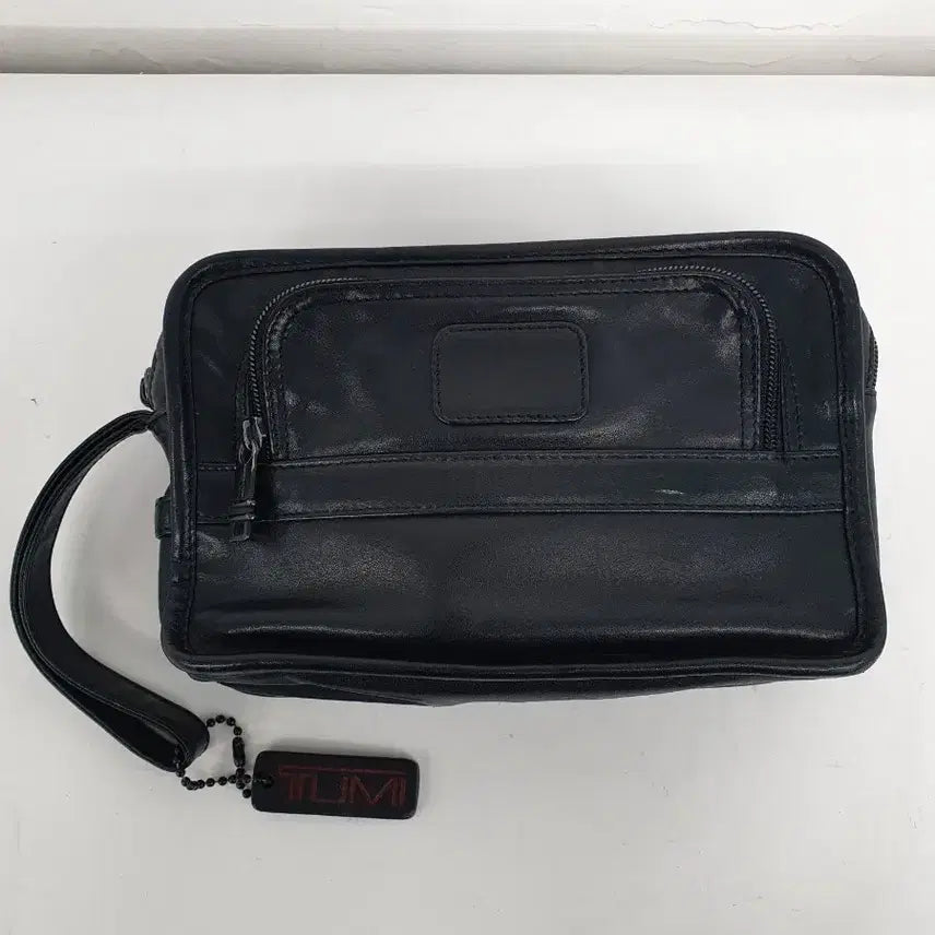 [BUNJANG] Tumi Leather Clutch / 투미 가죽 클러치