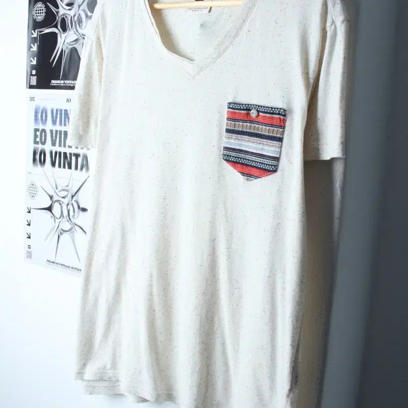 [BUNJANG] Beanpole XL V-Neck Pocket T-Shirt / (XL) 빈폴 반팔 티셔츠 브이넥 포켓 아이보리 에스닉-7699
