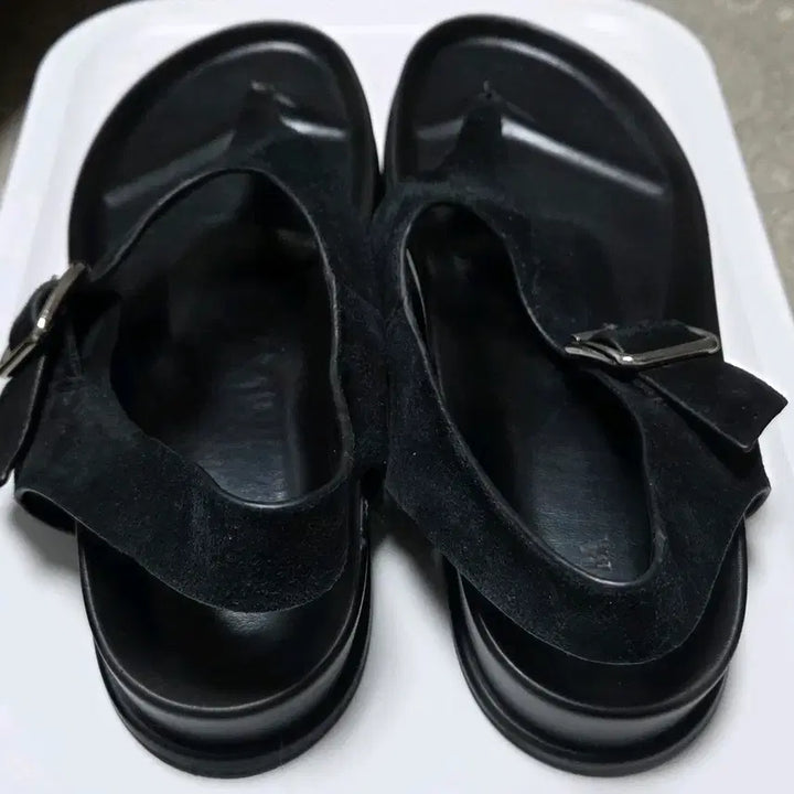 [BUNJANG] Zara Black Suede Flat Sandals EUR 39 / 자라 블랙 스웨이드 쪼리 샌들 39