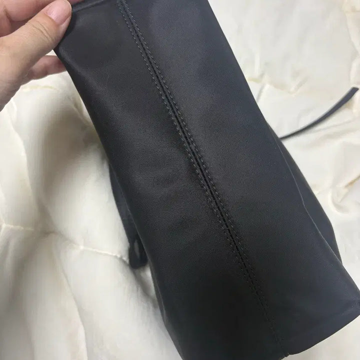 [SOLD OUT] 로우클래식 CARAMEL BOX BAG 블랙