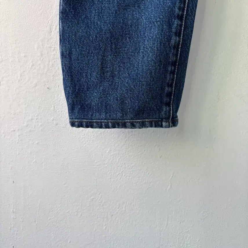 [BUNJANG] Totem Regular Fit Denim Pants Size 24 / 토템 레귤러 핏 데님 팬츠 24사이즈