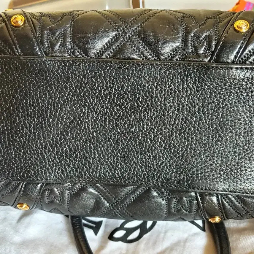 [BUNJANG] MCM Black Quilted Tote Bag / 메트로시티 블랙 퀼팅 토트백 가방