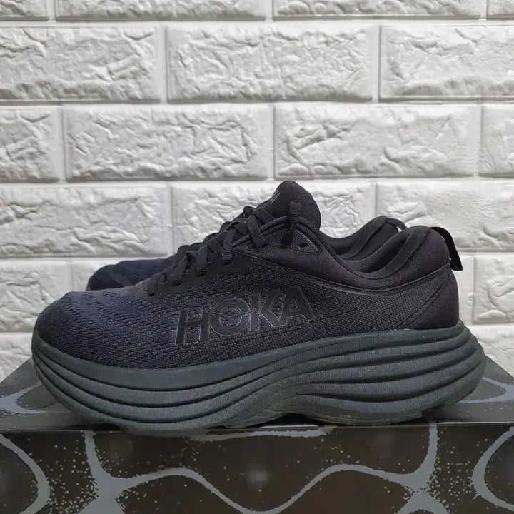 [BUNJANG] Hoka All Black Sneakers / 호카 올블랙 운동화
