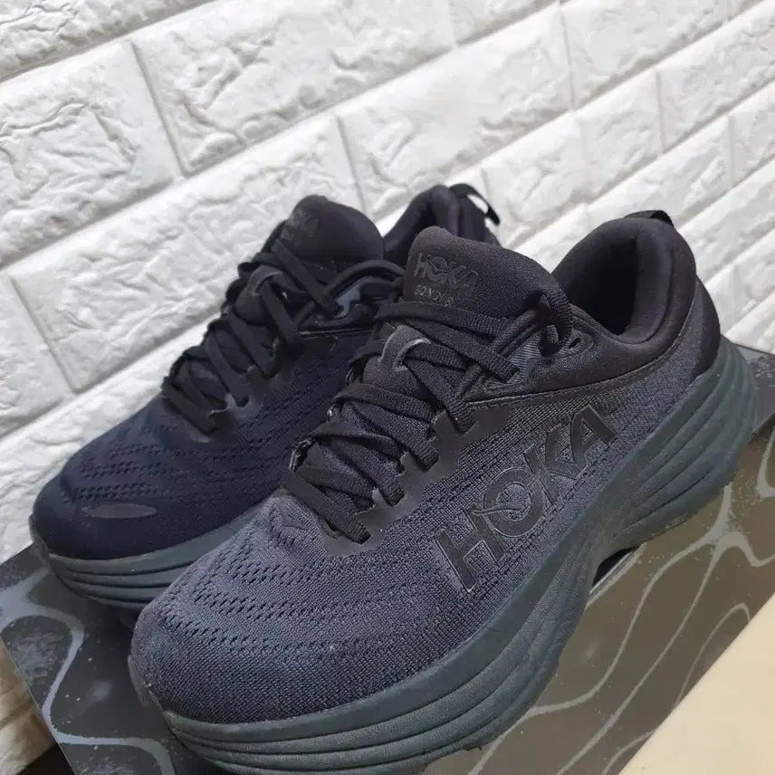 [BUNJANG] Hoka All Black Sneakers / 호카 올블랙 운동화