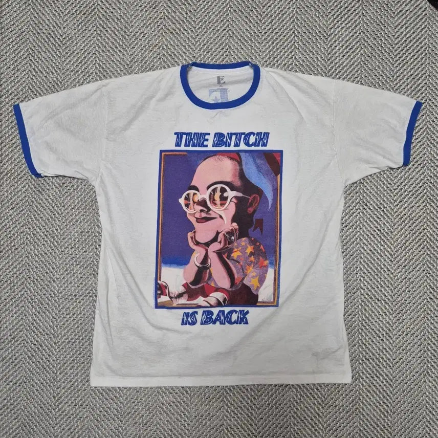 [BUNJANG] Elton John "The Bitch Is Back" Ringer T-Shirt (XL) / 엘튼 존 "THE BITCH IS BACK" 머천 링거 티셔츠 (XL)