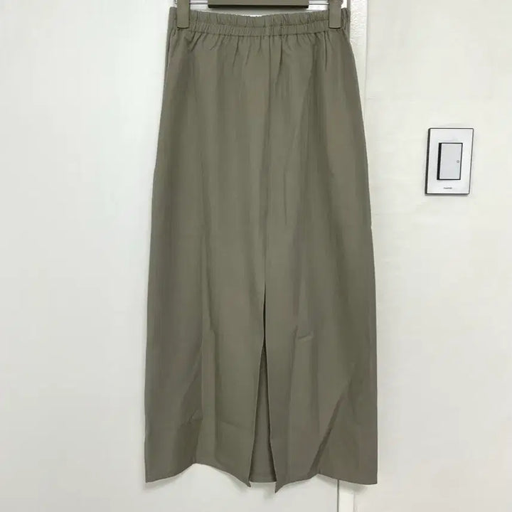 [BUNJANG] H-Line Skirt Mob Beige / H스커트 모브베이지