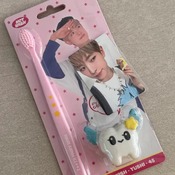 [BUNJANG] Wish Signature MD Yushi Toothbrush Set Unsealed / 위시 시그 엠디 칫솔세트 유우시 단순 개봉 양도