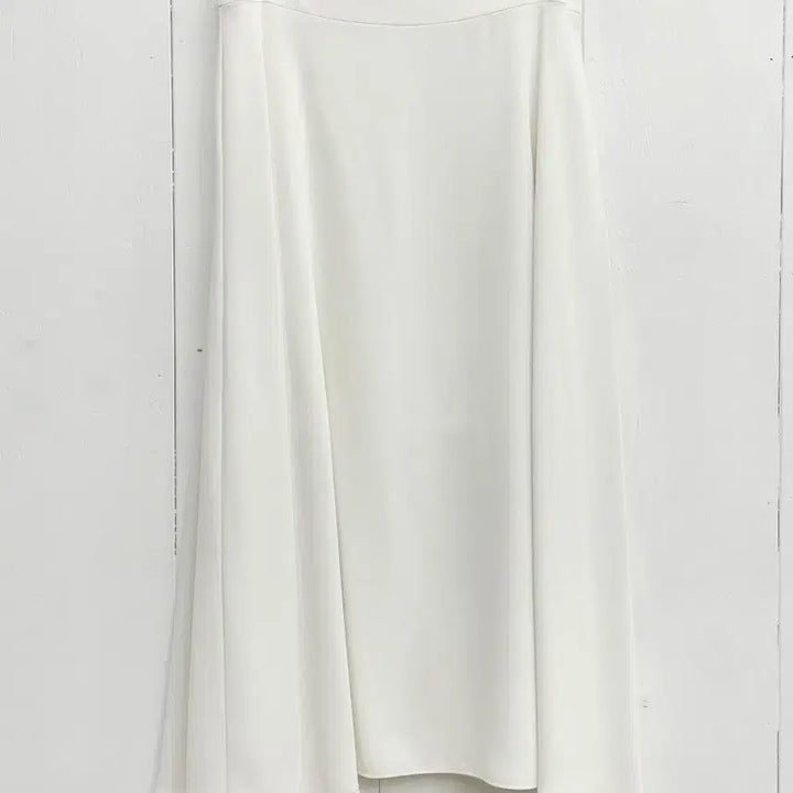 [BUNJANG] ATR White Flare Long Skirt / ATR 화이트 플레어 롱 스커트