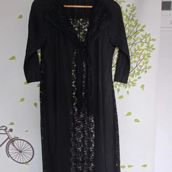 [BUNJANG] Black Pleated Lace Long Cardigan / 블랙 플리츠 레이스 롱 가디건