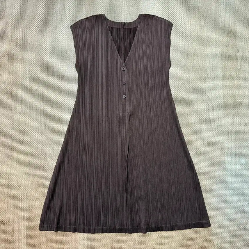 [BUNJANG] Pleats Please Long Vest Dress Size 3 / 플리츠플리즈 롱베스트 원피스 3사이즈 정품