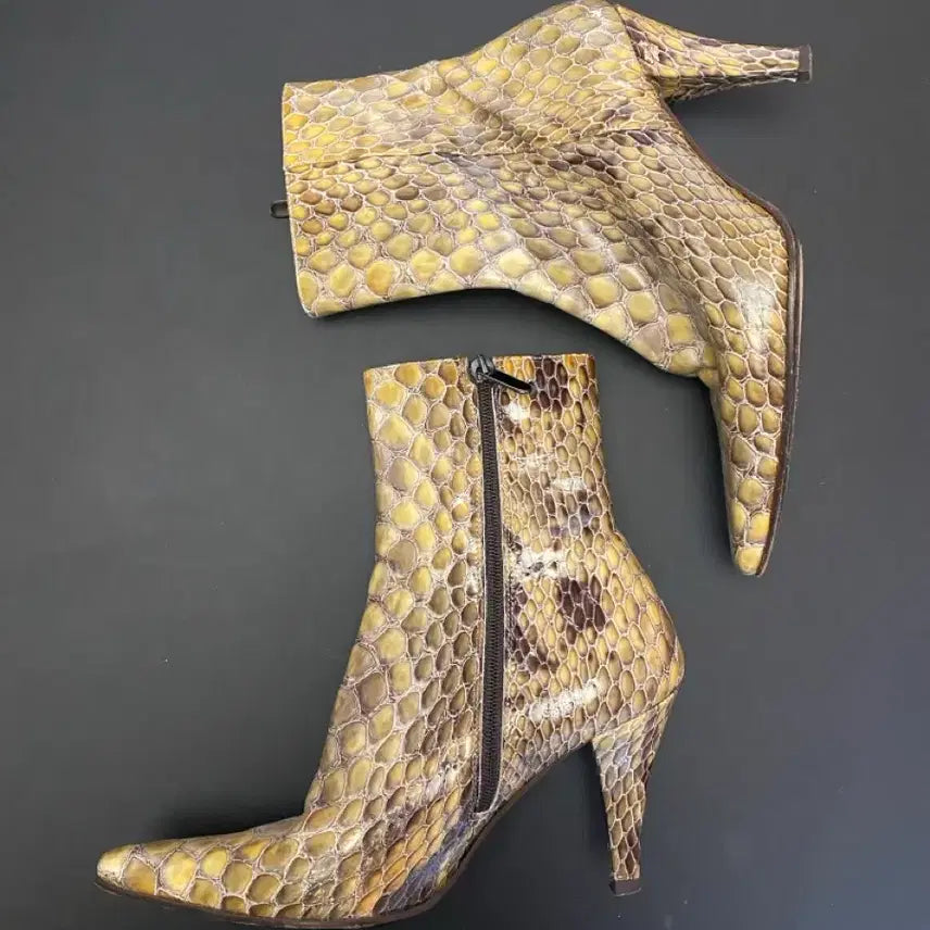 [BUNJANG] Python Pattern Ankle Boots - Size 37 / 파이톤 앵클 부츠 37