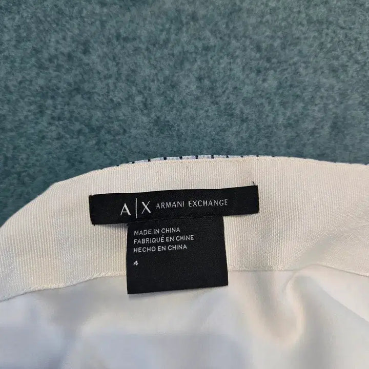 [BUNJANG] Armani Exchange Mini Skirt / 아르만익스체인지치마