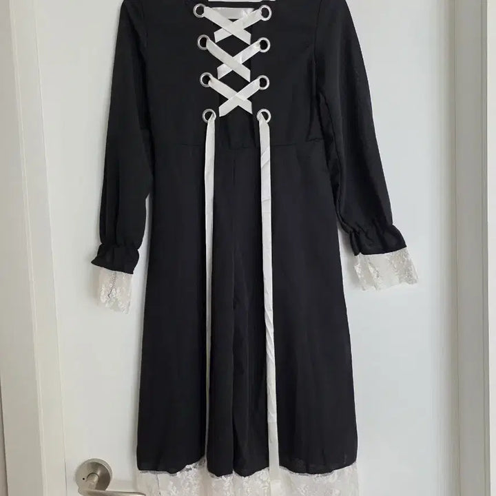 [BUNJANG] Black Lace Ribbon Long Dress / 블랙 레이스 롱 원피스 리본 포인트