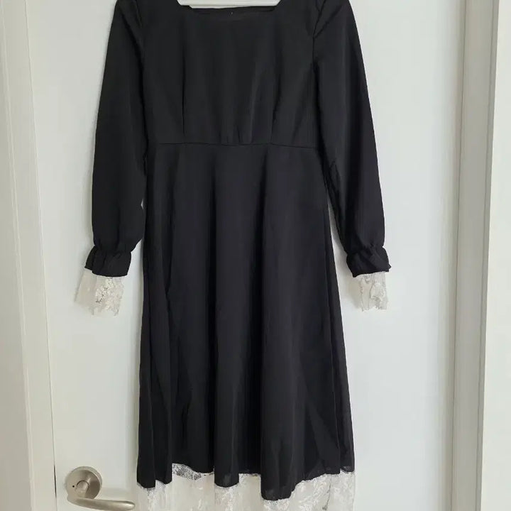 [BUNJANG] Black Lace Ribbon Long Dress / 블랙 레이스 롱 원피스 리본 포인트