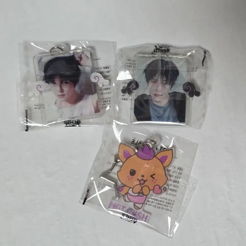 [BUNJANG] NCT WISH Seven Eleven Keyring Sicheng / 엔시티위시 세븐일레븐 키링 시온 시오닝 풀셋 양도