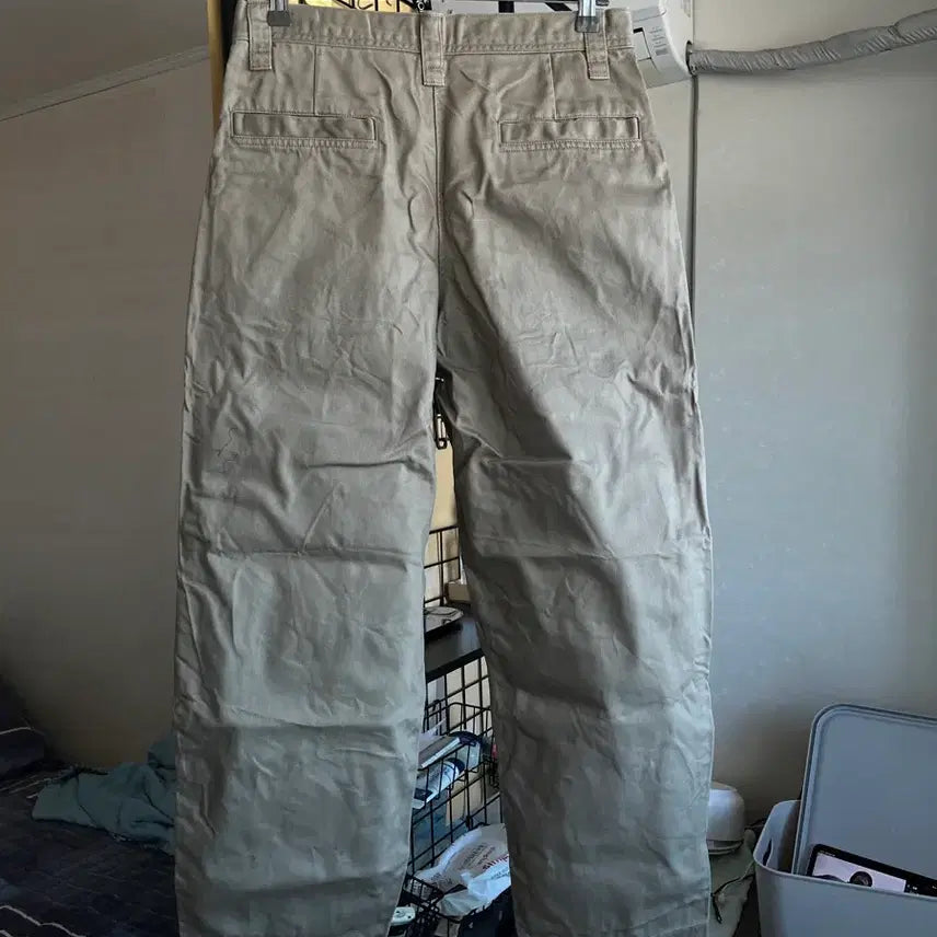 [BUNJANG] Uniqlo Wide Fit Chino Pants Size 76 / 유니클로 와이드핏치노 76사이즈