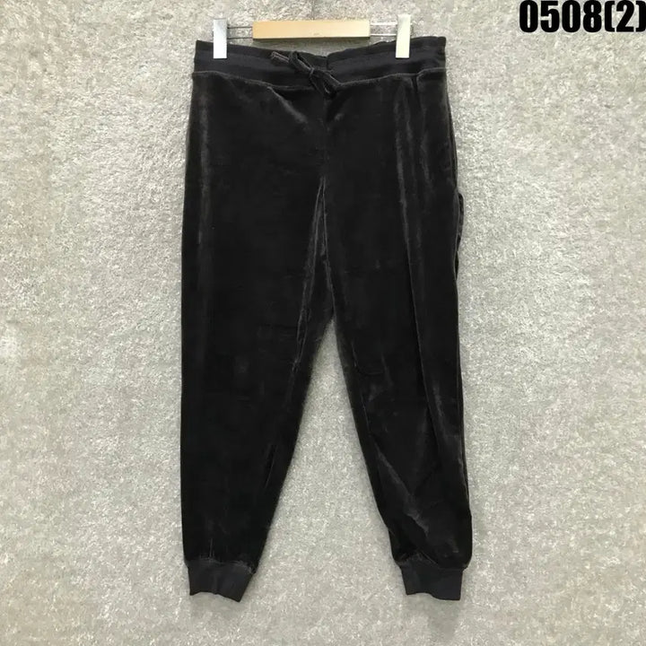 [BUNJANG] Jezebel Black Velvet Training Jogger Pants L / Jezebel 블랙 벨벳 트레이닝 조거 팬츠 L