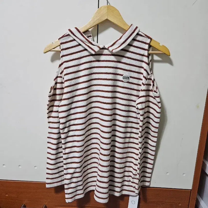 [BUNJANG] Shoulder Cut-Out Long Sleeve T-Shirt / 어깨트임 티셔츠 새옷입니다