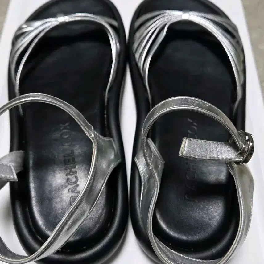 [BUNJANG] Rachel Cox Silver Strap Sandals (250-255) / 레이첼콕스 실버 스트랩 샌들 250-255