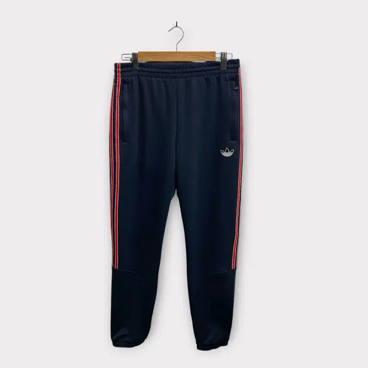 [BUNJANG] Adidas Navy/Red Three-Stripes Training Jogger Pants L / 아디다스 네이비/레드 삼선 트레이닝 조거팬츠 L