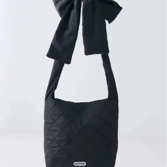 [BUNJANG] Outdoor Products Quilting Ribbon Shoulder Bag Black / 아웃도어프로덕트 퀼팅 리본 숄더백 블랙 일본구매