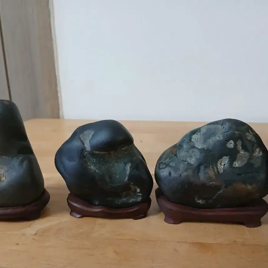 [BUNJANG] Set of 6 Stone Rocks with Stands / 수석