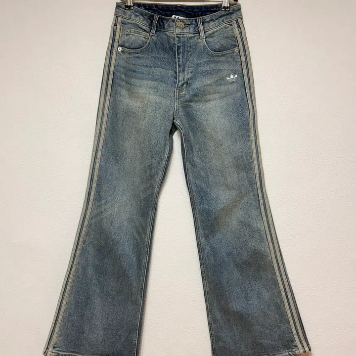 [BUNJANG] Adidas Bootcut Denim Jeans Size 27 / (새상품)아디다스 부츠컷 데님 27