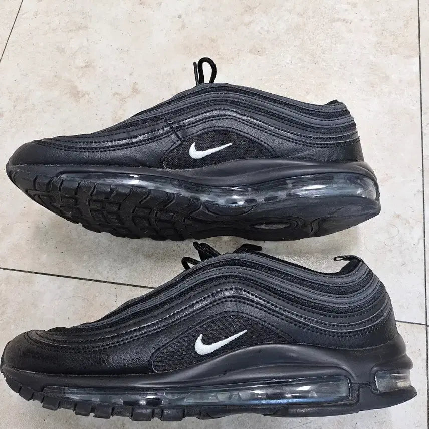 [BUNJANG] Nike Air Max 96 Black Sneakers / 나이키 에어맥스 96