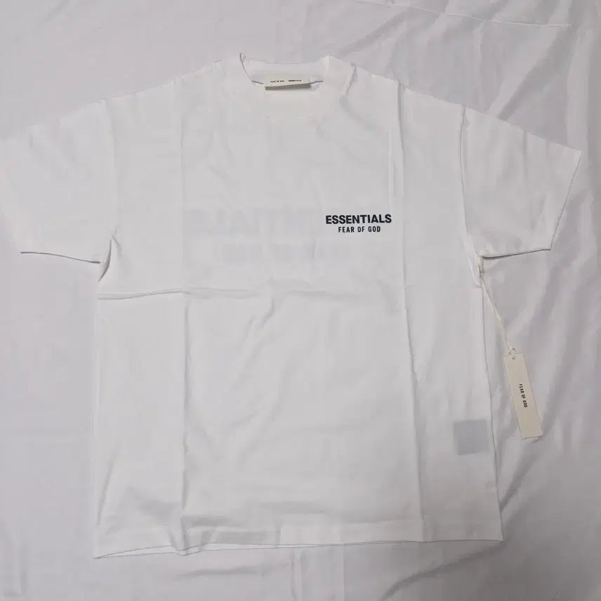 [BUNJANG] Fear of God Essentials Classic Short Sleeve T-Shirt Bright White / 피어오브갓 에센셜 클래식 숏슬리브 반팔 티셔츠 브라이트 화이트