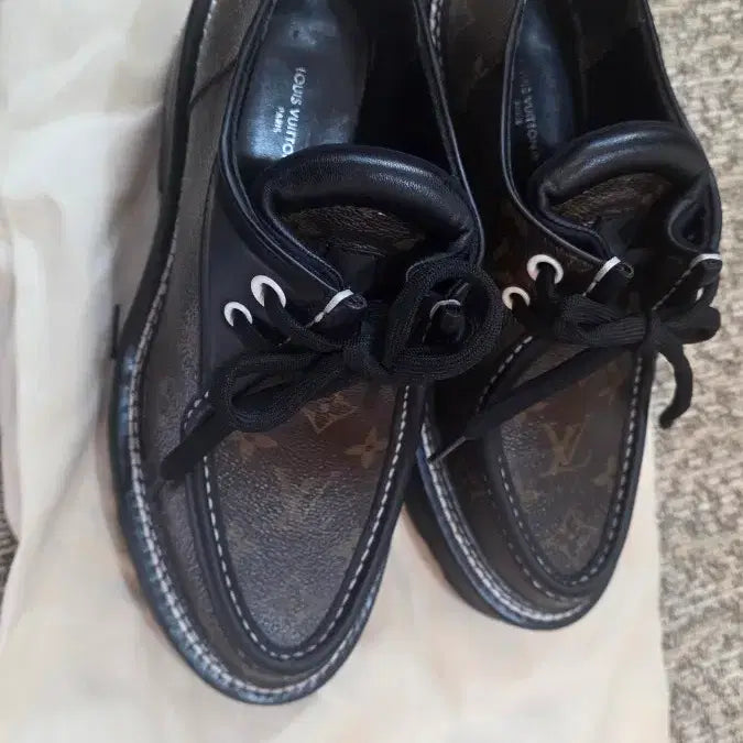 [BUNJANG] Louis Vuitton Monogram Loafers / 루이비통 모노그램 로퍼