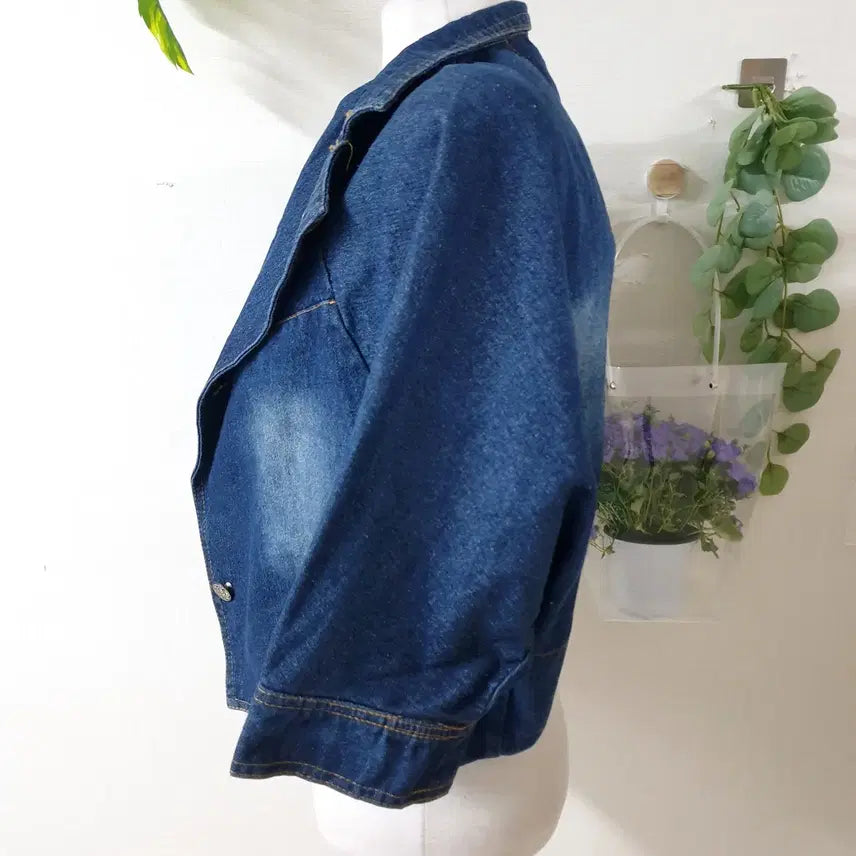 [BUNJANG] Denim Crop Jacket (Free Size, Fits 55-99) / 새상품 55~99 힘있는 크롭청자켓 데님자켓