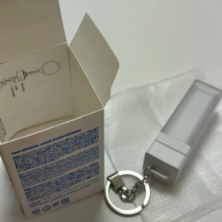 [BUNJANG] TWS Tour Lightstick Keychain / 투어스 TWS 응원봉 키링 투로나봉 키링 새상품