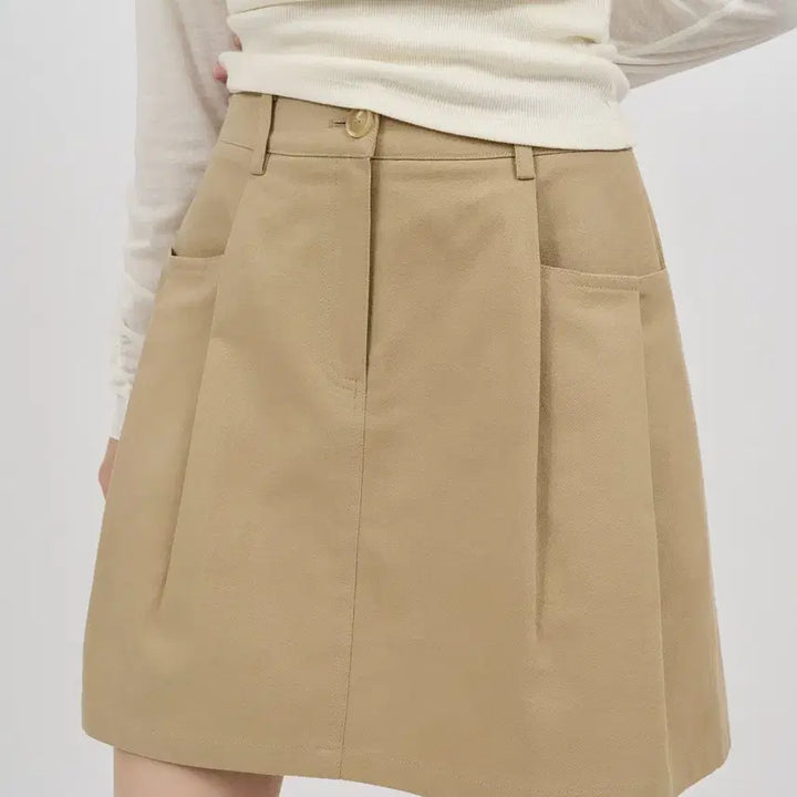 [BUNJANG] Pvcs Allure Pintuck Skirt Beige M / Pvcs 얼루어 핀턱 스커트 Msize (1회 착용, 치마바지)
