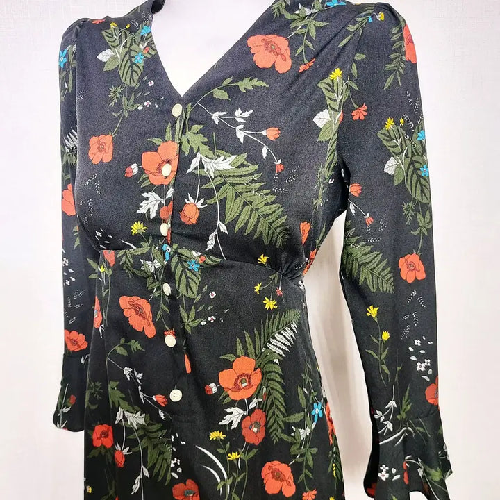 [BUNJANG] Button V-Neck Floral Maxi Dress with Waist Tie / 단추브이넥 롱원피스 꽃무늬 허리끈 66 블랙레드