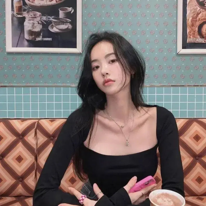 [BUNJANG] Pale Jade Square Neck Long Sleeve Top / 페일제이드 스퀘어넥 긴팔