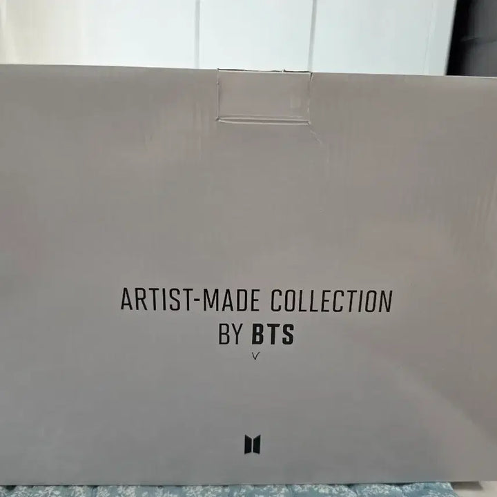[BUNJANG] BTS V Artist-Made Collection / 방탄소년단 BTS V 아티스트메이드 컬렉션