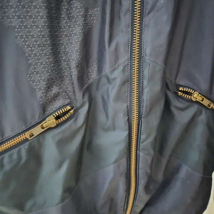 [BUNJANG] Adidas Spring Jacket Navy Size 100 / 아디다스 정품자켓 급인하