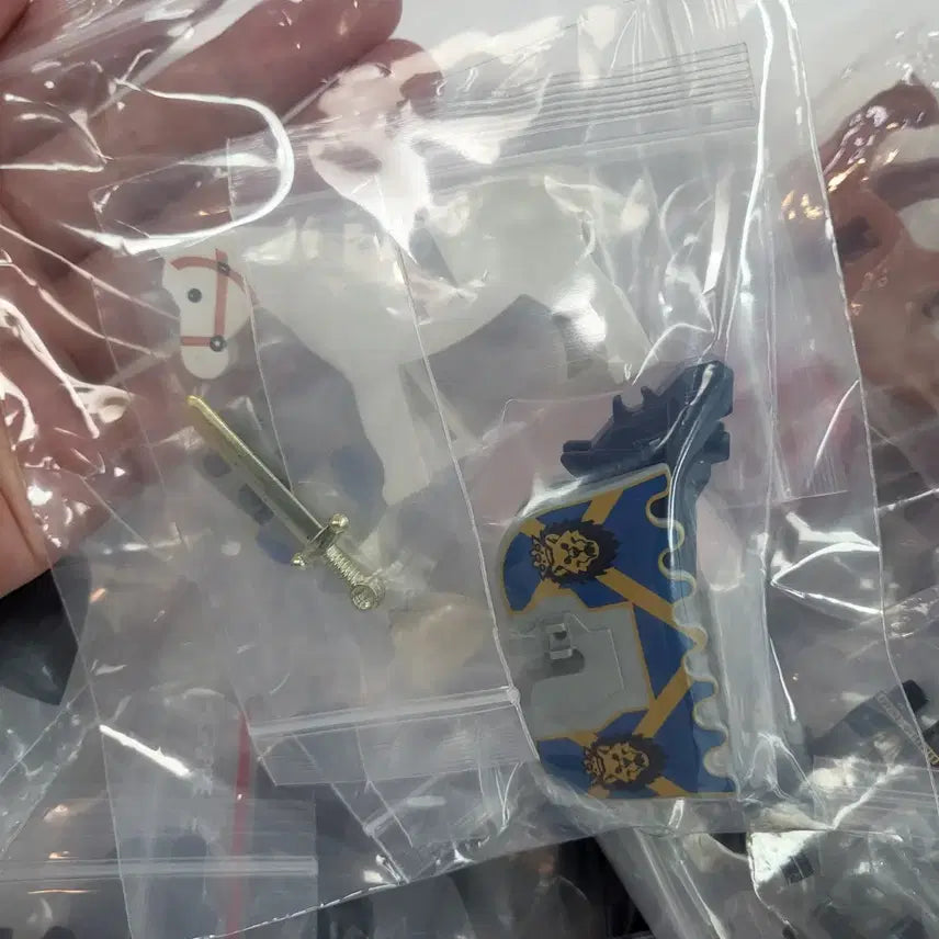 [BUNJANG] LEGO 9 Lion King Horse &amp; Rider Set / 레고 구 라이온 왕, 말+말 바딩 팝니다