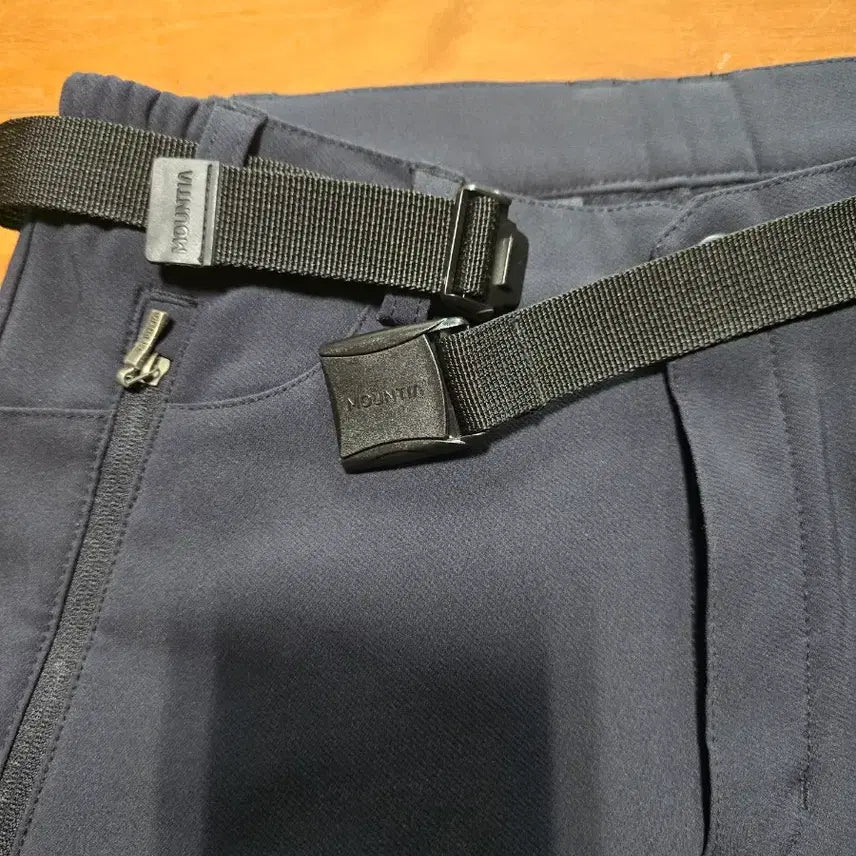 [BUNJANG] Navy Belt Slacks / 네이비 벨트 바지