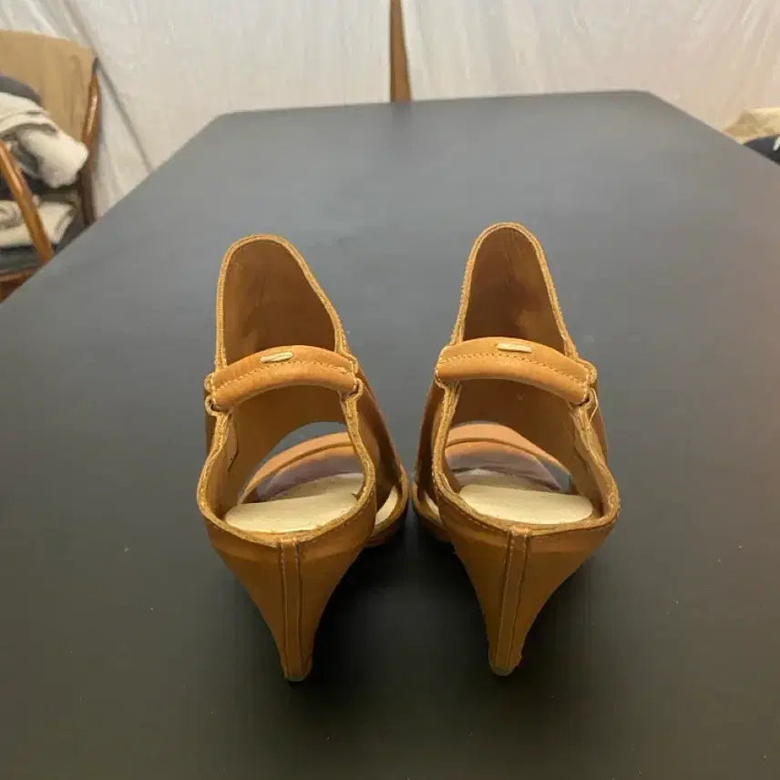[BUNJANG] Maison Margiela Brown Leather Mule Sandals Size 38 / 마르지엘라 브라운 레더 뮬 샌들 38