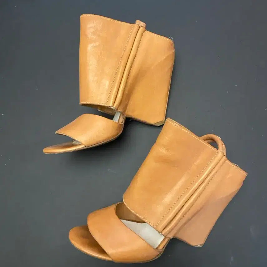 [BUNJANG] Maison Margiela Brown Leather Mule Sandals Size 38 / 마르지엘라 브라운 레더 뮬 샌들 38