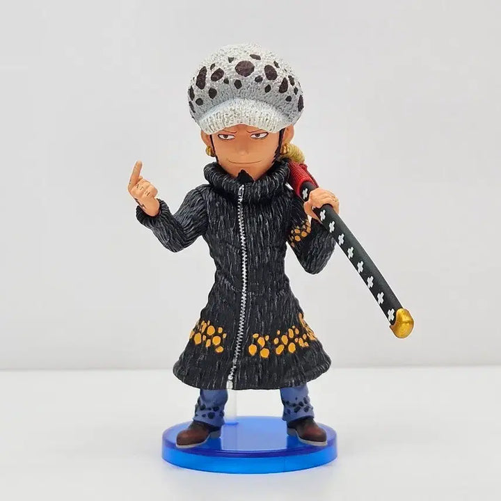 [BUNJANG] One Piece Trafalgar Law A+ Resin Statue Figure / 원피스 레진 월콜 A+ 로우 팝니다