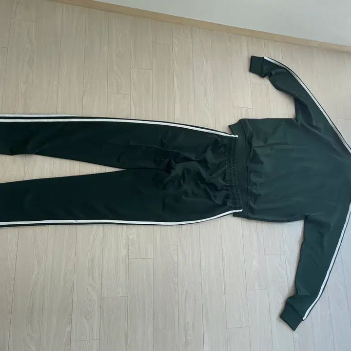 [BUNJANG] Adidas Martial Arts Tracksuit Set Green M (95) / 아디다스 마셜아츠 트레이닝복 상하의 세트 녹색 M(95)