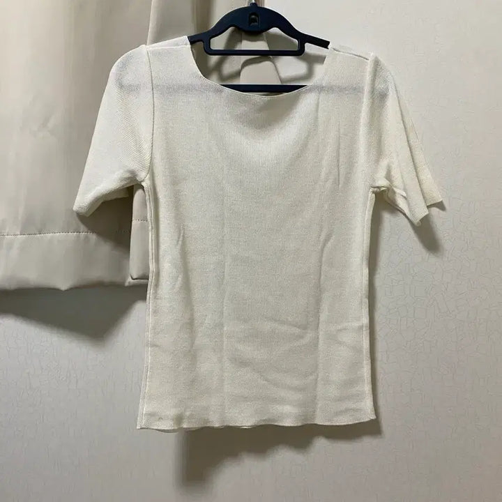 [BUNJANG] Square Neck Short Sleeve Top / 스퀘어넥 반팔