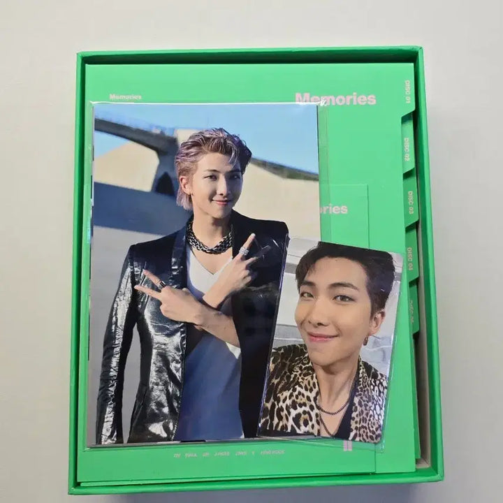 [BUNJANG] BTS 2020 Memories Blu-ray Unsealed RM Photocard / 방탄소년단 2020 메모리즈 블루레이 개봉 (RM 포카)
