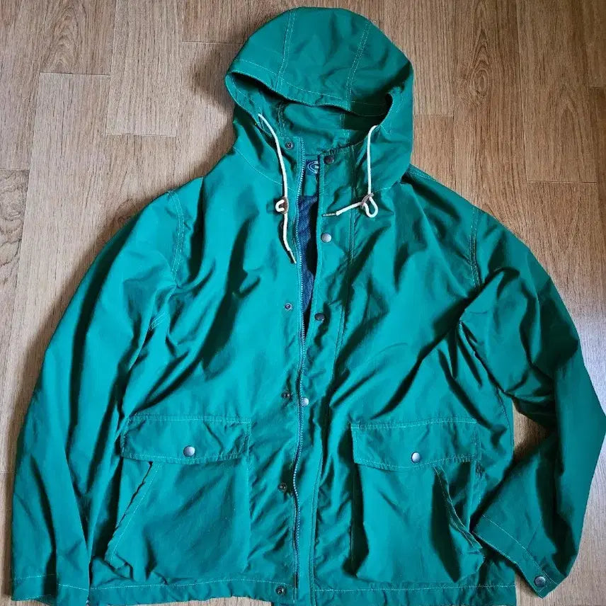 [BUNJANG] Bromont Mountain Parka / 브루먼 마운틴 파카 바람막이